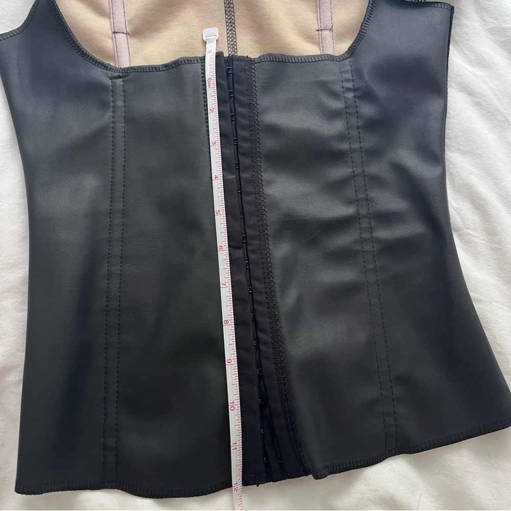 Silhouette Corset Girdle Black Adjustable Straps Medium Faux Leather - Picture 9 of 10